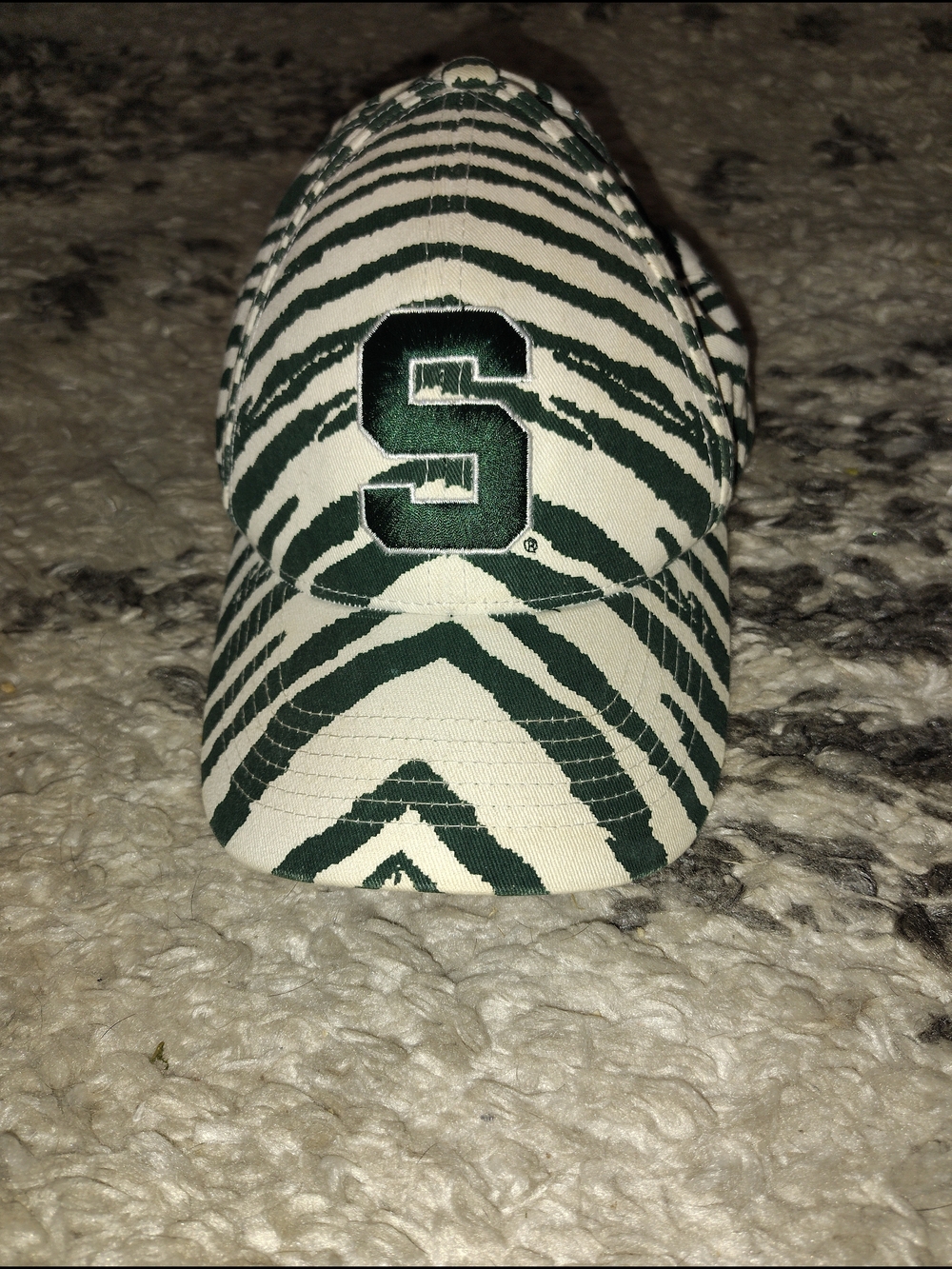 Green and White Patterned 'S' Logo Baseball Cap